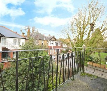 Hamlet Court, Glengall Road, Woodford Green, IG8 - Photo 6