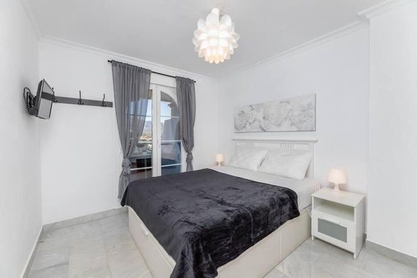 2 bedroom luxury Flat for rent in Nueva Andalucia, Spain - Photo 1