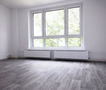 Ebenerdig erreichbare 2-Raum-Wohnung mit Balkon - Foto 1