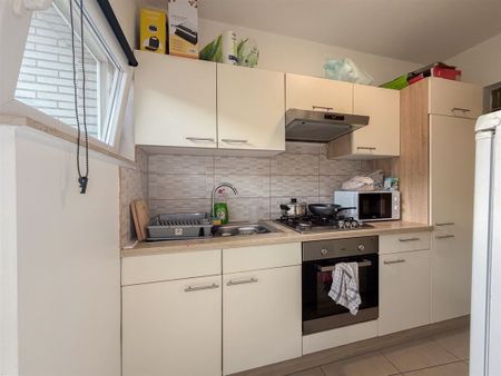 Appartement 1 chambre avec terrasse - Photo 4