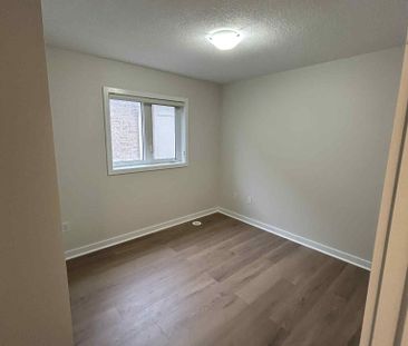 For Lease - 4 Givemay Street, Brampton, Ontario - Photo 4