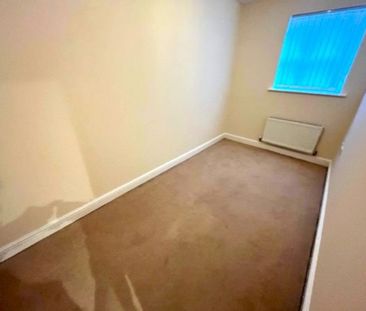Ladybank Avenue, Preston - Photo 1