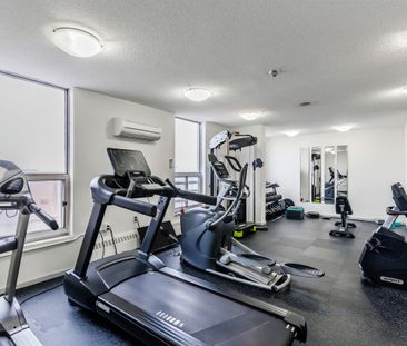 For Lease - 130 Neptune Drive Unit# 904, Toronto, Ontario - Photo 3