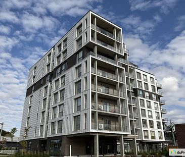 275 boulevard Curé-Labelle, Chomedey à louer - Photo 1