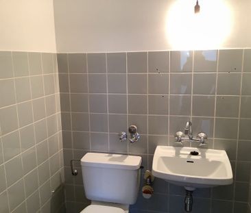 Stop: 3- Zimmerwohnung direkt am Sahlkampmarkt - Photo 2