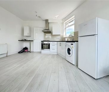 Twickenham Road, Isleworth, TW7 7DT - Photo 6