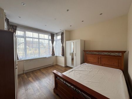 2 bed Maisonette for Rent - Photo 3