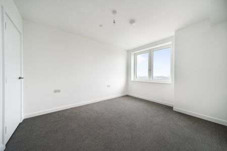 St Pauls Road, Barking, London, IG11 - Photo 3