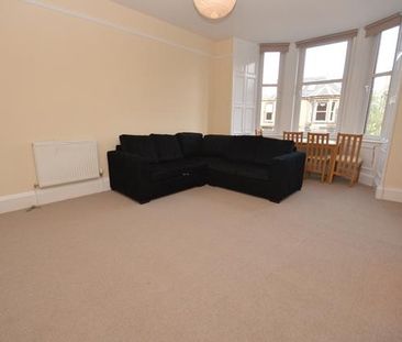 4 bedroom flat share to rent - Photo 1