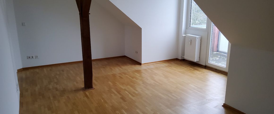 Dachgeschosswohnung in der City // DG rechts - Photo 1