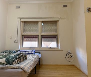 Croydon Park - Photo 2