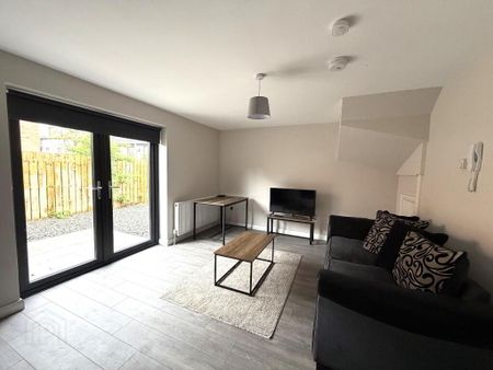 Apt 3, 161-163 Castlereagh Road, Belfast, BT5 5FG - Photo 2