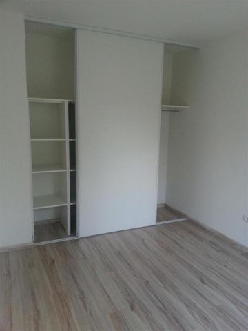 Location Appartement 3 pièces 63m² ST HERBLAIN 44800 - Photo 2