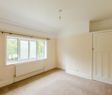 3 bedroom semi-detached house to rent - Photo 6