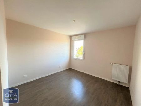 Appartement à louer 2 pièces 51.2m² - Photo 3