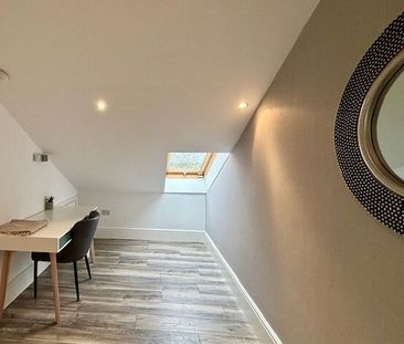 Hazelhatch, Celbridge, Co. Kildare - Photo 2