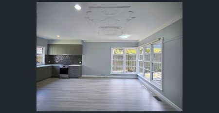 Newly Renovated Family Home with Standalone Office in the Heart of Blackburn - Photo 5