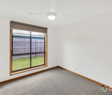 1/1 Milone Court, Werribee VIC 3030 - Photo 3