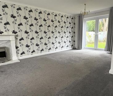 4 bedroom detached house to rent - Photo 1