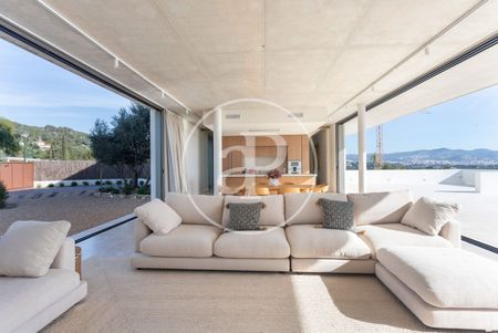 Furnished house for rent on Molí Street (Can Girona) - Photo 4