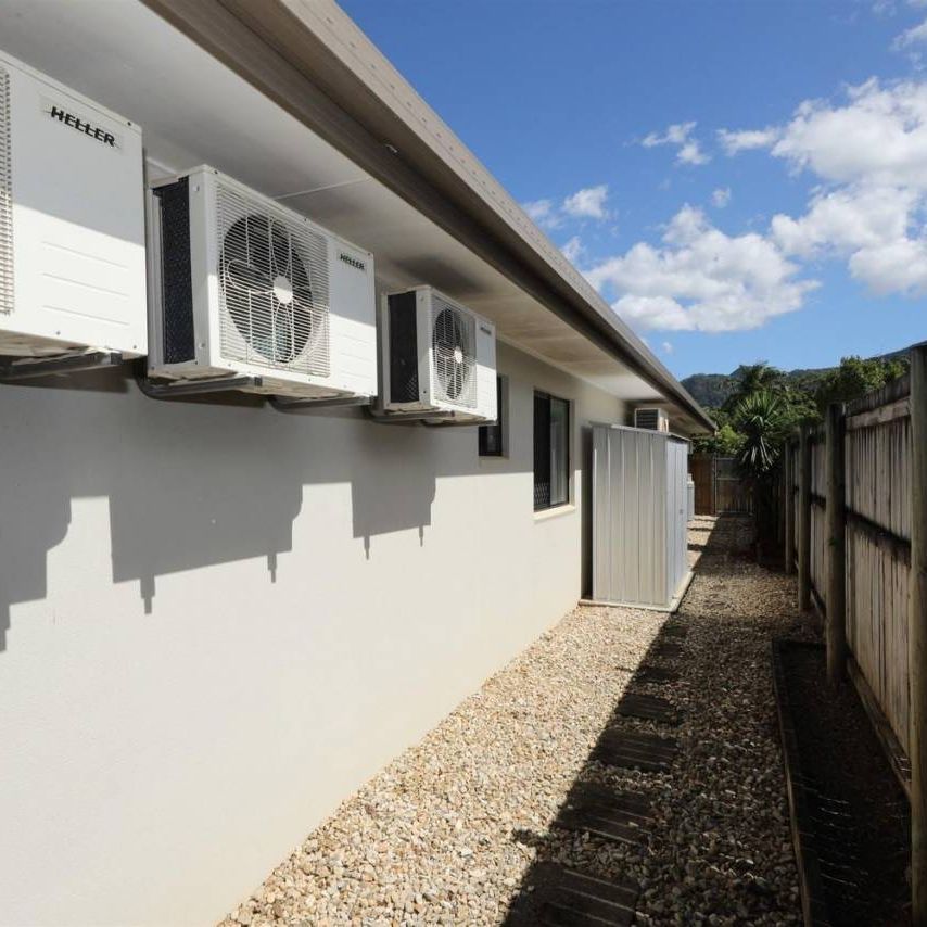 Modern Design - Fully Air Conditioned - Tiled Patio - Photo 1