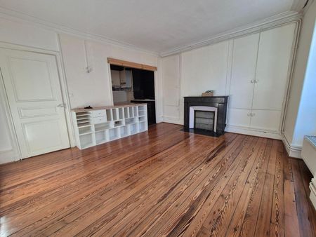 Location Appartement 3 pièces 70m² MACON 71000 - Photo 2