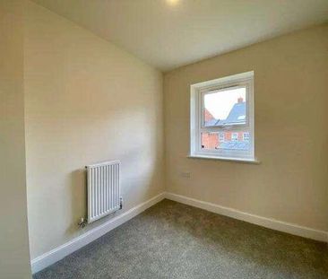 Kingsbrook, Aylesbury, HP22 - Photo 2