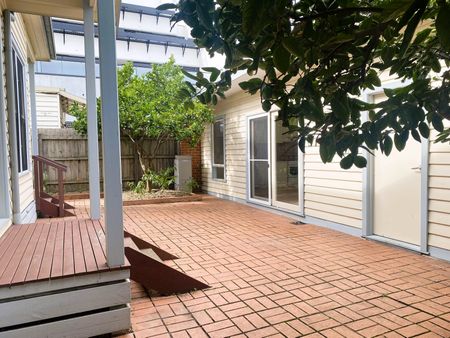 125 Gladstone Avenue, Northcote VIC 3070 - Photo 4