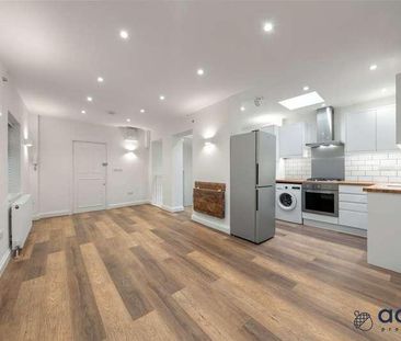 Regents Park Road, London, N3 - Photo 3