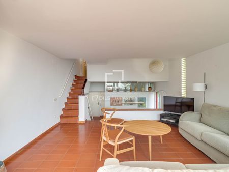 4-Bedroom Semi-Detached House for Rent in Sant Gervasi – La Bonanova, Barcelona - Photo 4