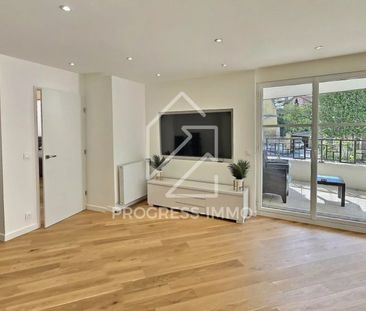 Location Appartement 3 pièces 72m² ST MAUR DES FOSSES 94100 - Photo 2