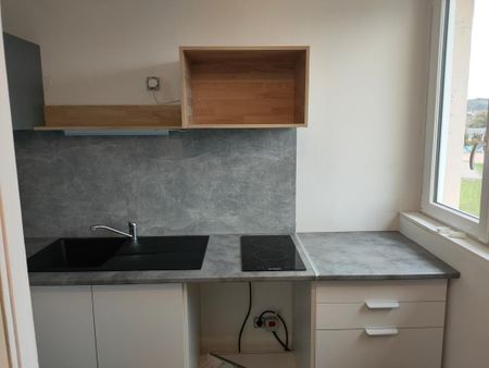 Location Appartement 1 pièce 28m² HARFLEUR 76700 - Photo 2