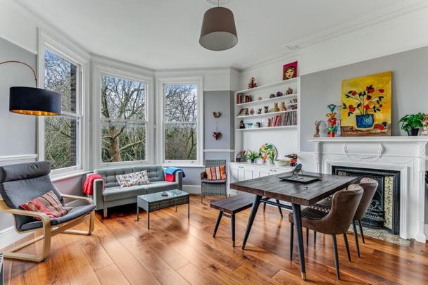 3 bedroom flat to rent - Photo 1