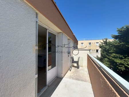 A LOUER STUDIO MEUBLE JEAN JAURES / PUECH DU TEIL - Photo 2