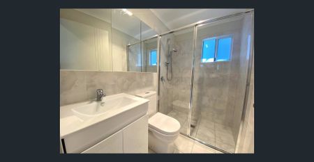 2 Bedroom 2 Bathroom Modern Flat In School Catchment - Photo 4