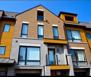 For Lease - 15 Kenneth Wood Crescent, Toronto, Ontario - Photo 1