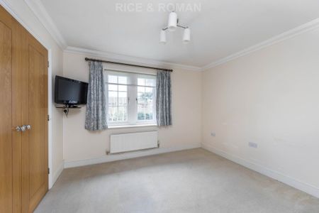 2 Bedroom Apartment, Cobham Grange – Cobham - Photo 4