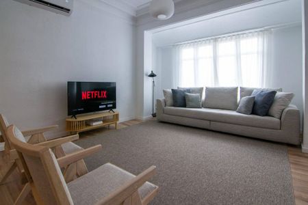 3 room luxury Apartment for rent in Valencia, Spain - Photo 3