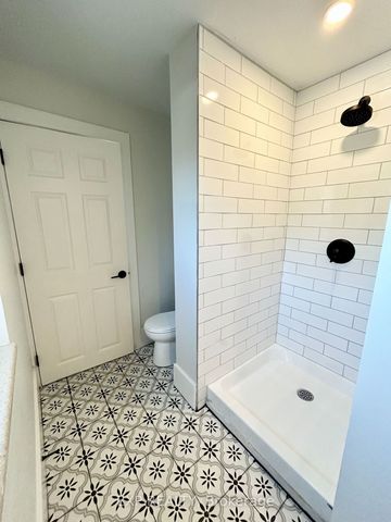 For Lease - 316 Front Street Unit# 2, Belleville, Ontario - Photo 4