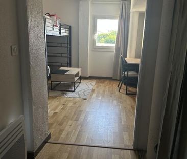 Location Appartement 1 pièce Meublé 24m² AGEN 47000 - Photo 2