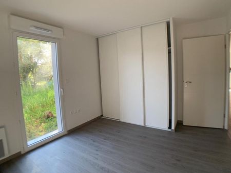 APPARTEMENT T3 64M - Photo 5
