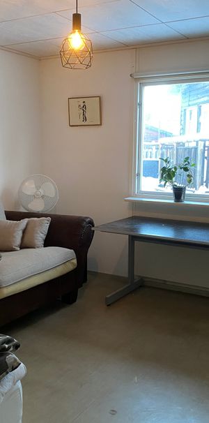 Söderbergavägen, Spånga - Photo 1