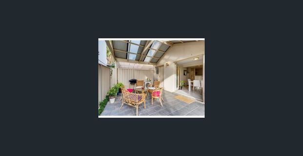 Furnished & Close to CBD - Photo 1