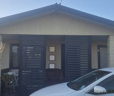 3-bedroom shared house, Yalunga Street - Photo 4