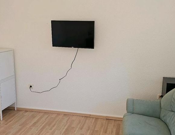 Damen WG Zimmer 18 qm in Gelsenkirchen / Jobcenter möglich - Photo 1