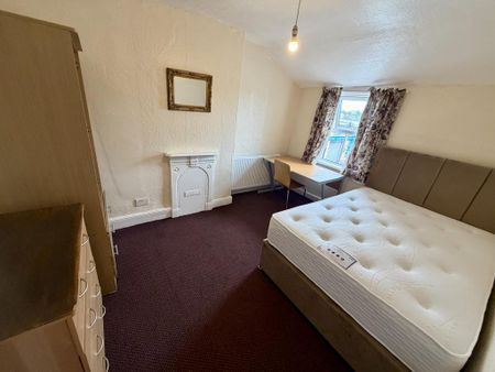 4 bedroom house to rent - Photo 4