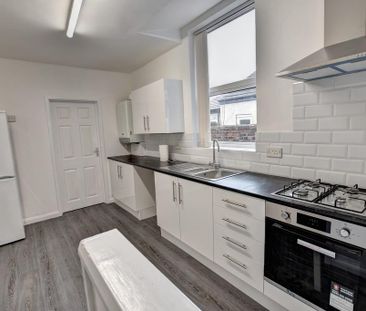 1 bedroom ground floor flat to rent - Photo 1