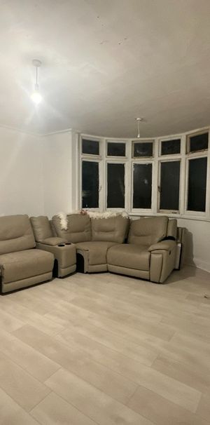 Room in a Shared Flat, North Harrow, HA2 - Photo 1