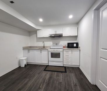 For Lease - 7 Wolverine Way, Toronto, Ontario - Photo 3