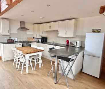 2 bedroom Two Bedroom Barn Conversion to rent - Photo 5